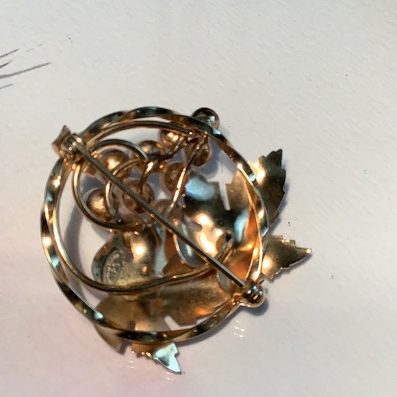 IPS (Imperial Pearl Syndicate) 12kt GF Signed Circular Brooch, 10 Real Pearls! - Picture 2 of 3